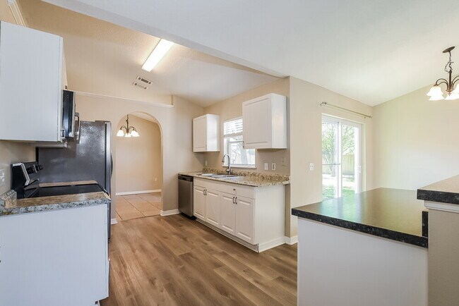 Building Photo - 14544 Lycastle Cir