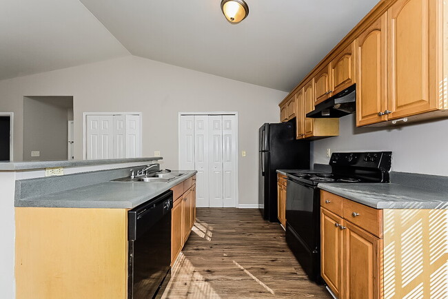 Building Photo - 7022 S Nottingham Rd