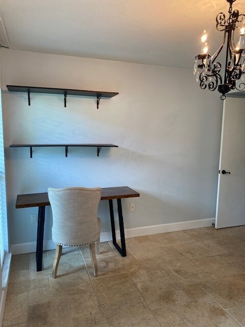 Building Photo - 53 High Point Cir W