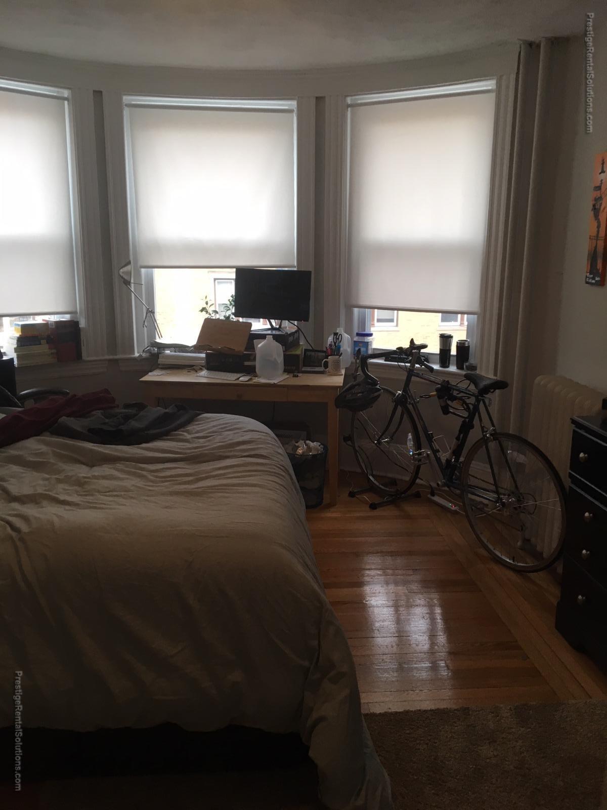 Building Photo - 146 Chiswick Rd