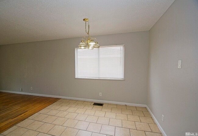 Building Photo - 3310 Probasco Way