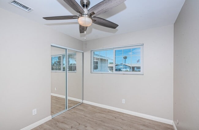 Building Photo - Modern Renovated 4BR Home in Oceanside – P...