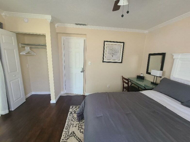 Building Photo - 7111 N Whittier St