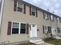 Building Photo - 11 Newcomb St