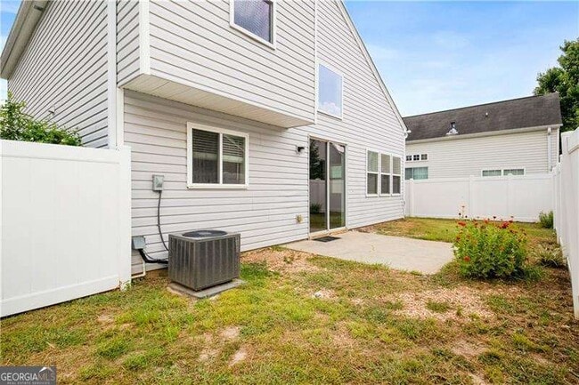 Building Photo - 252 Hiawassee Dr