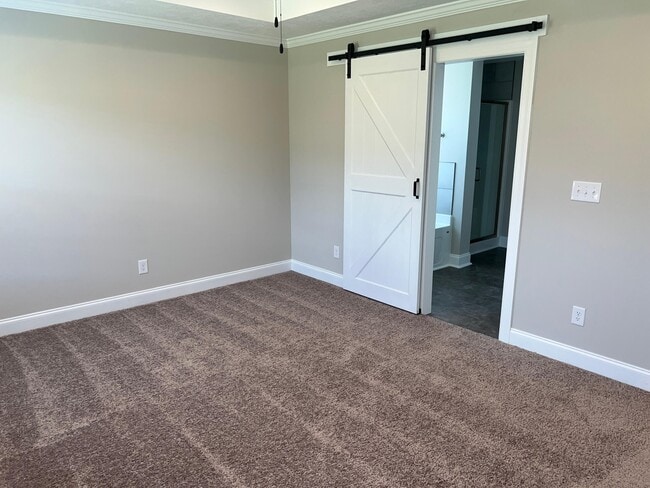 Building Photo - 7161 Paisley Cir