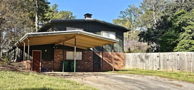 Building Photo - 1231 Cedar Park Pl