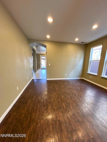 Building Photo - 1783 Back Country Rd