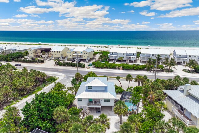 Building Photo - 405 Luke St