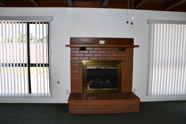 Building Photo - 6501 Tillamook Ave