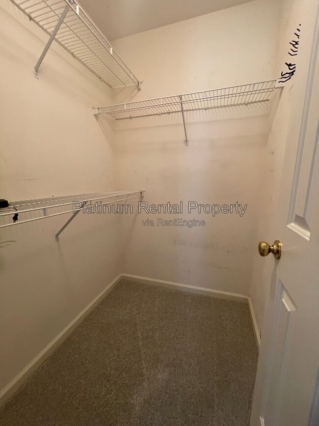 Building Photo - 720 Treadstone Ct