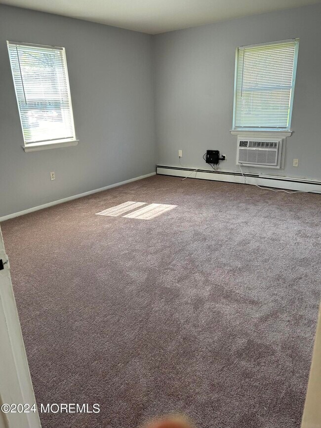 Building Photo - 4 Windsor Terrace