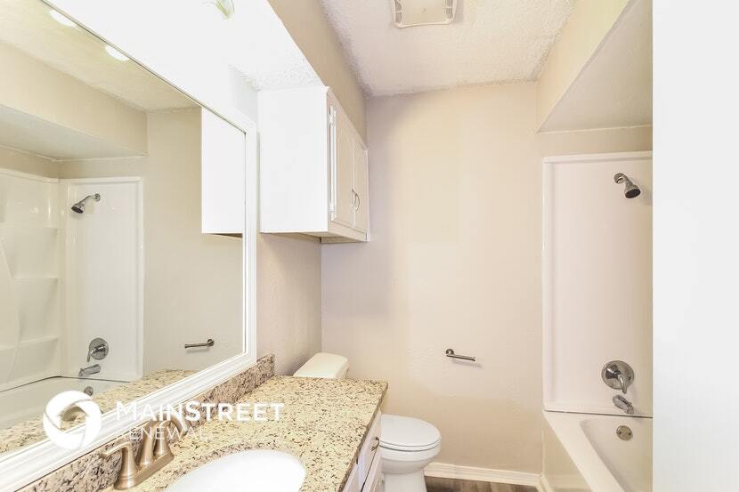 Building Photo - 1305 Aquarius Rd