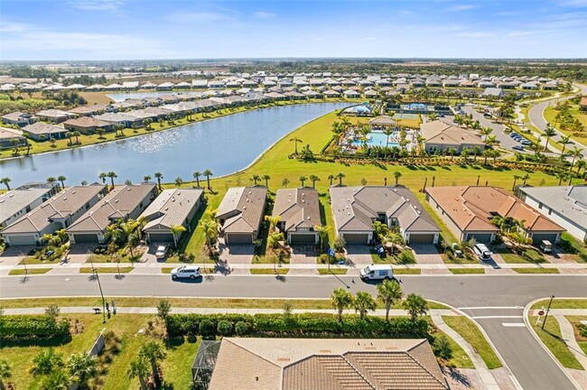 Building Photo - 13161 Oriago St