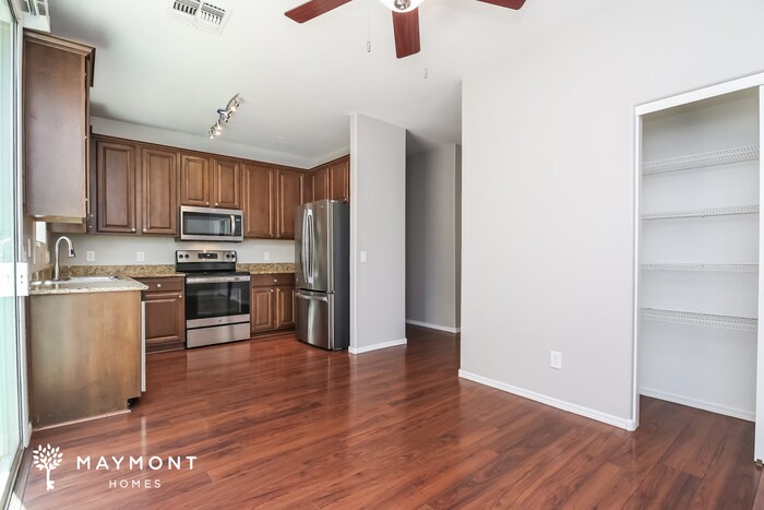 Building Photo - 4353 E Carla Vista Dr
