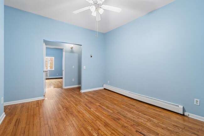 Building Photo - 511 Park Ave