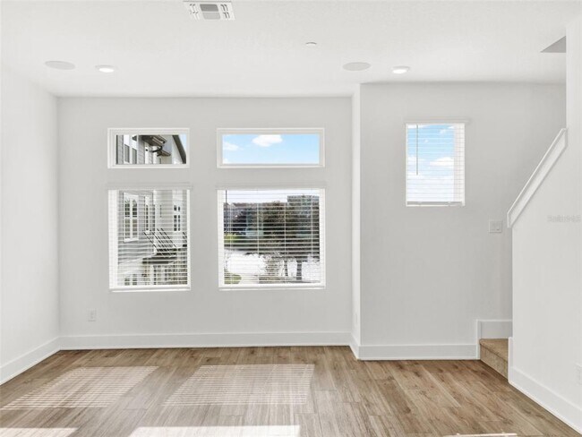 Building Photo - 12452 Koshiba Alley