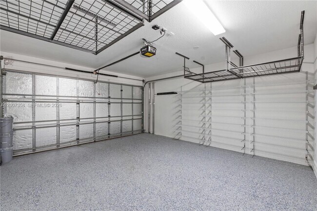 Building Photo - 13012 Riverwalk Cir N