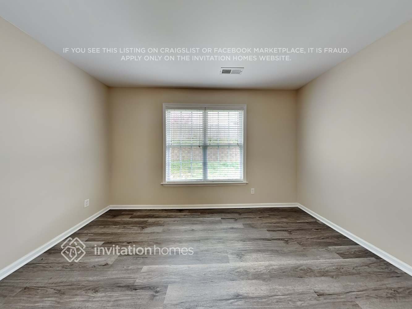 Building Photo - 430 Fernway Dr