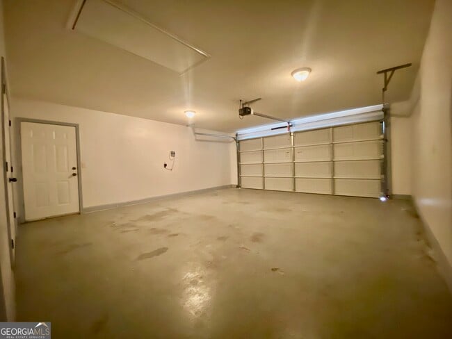Building Photo - 313 Madison Pl Pkwy