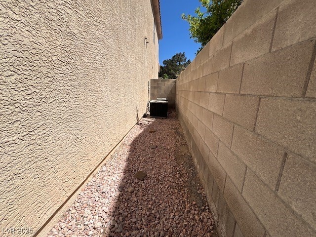 Building Photo - 157 Lakewood Garden Dr