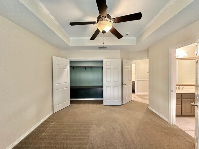 Building Photo - Stunning Home in the Heart of Tyler! 3bd 2...