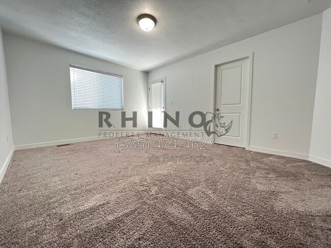 Building Photo - 1248 W Saddlebred Way