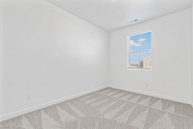 Building Photo - 12459 W Norterra Ln