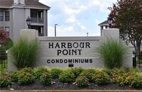 Building Photo - 401 Harbour Point