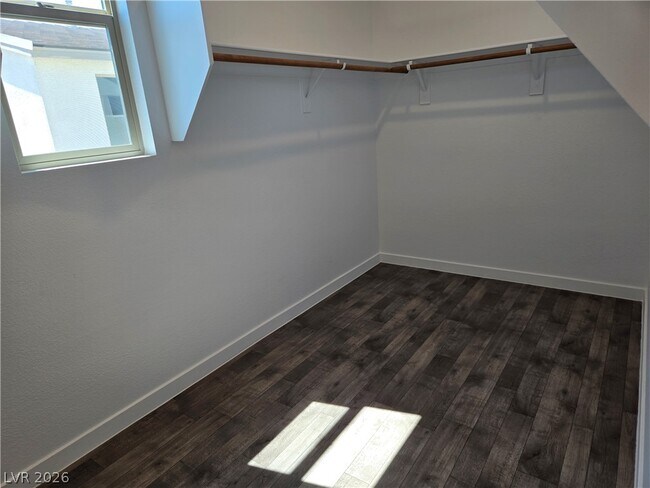 Building Photo - 8242 Skye Territory St