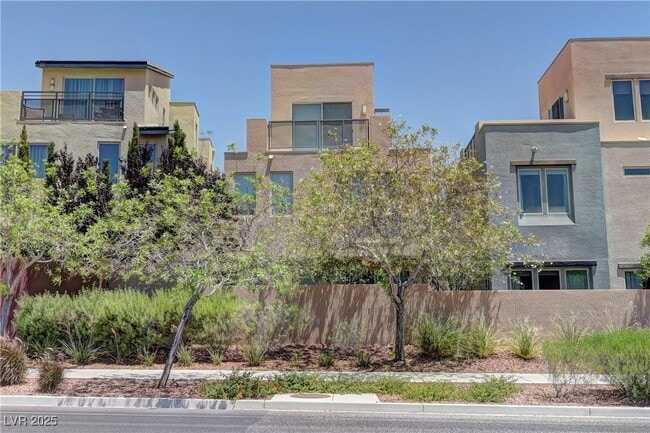Building Photo - 11377 Gravitation Dr