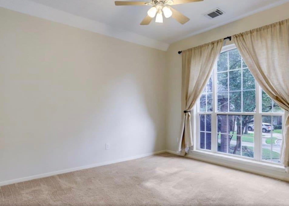 Building Photo - 1427 Roundleaf Ct