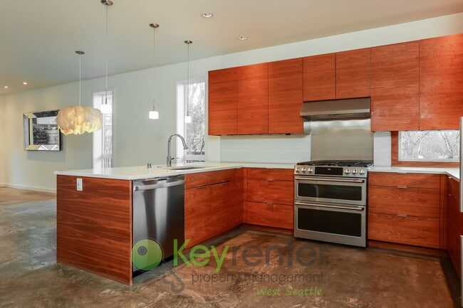 Building Photo - Ballard Area Home with Rooftop Deck, AC, and Parking