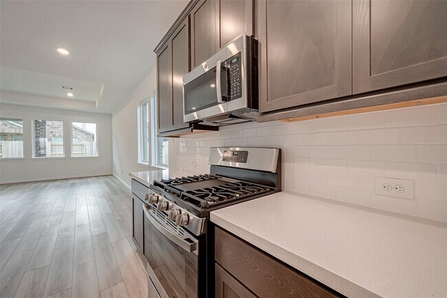 Building Photo - 21807 White Stone Creek Dr