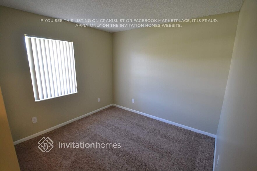 Building Photo - 13330 SW 43rd St