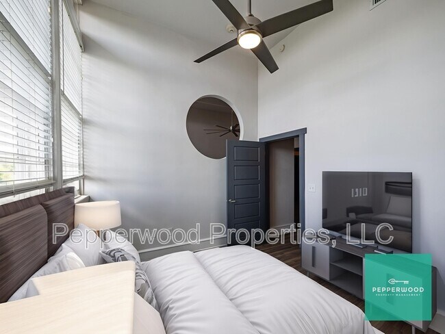 Building Photo - 600 Magnolia St