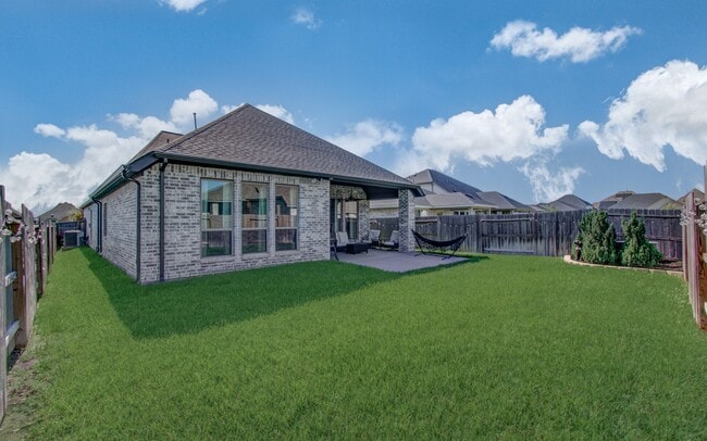 Building Photo - 20810 Clydesdale Post Rd