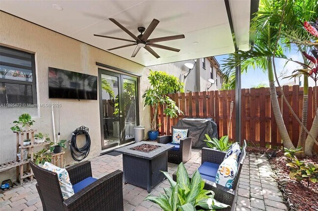Building Photo - 11460 SW 252nd St