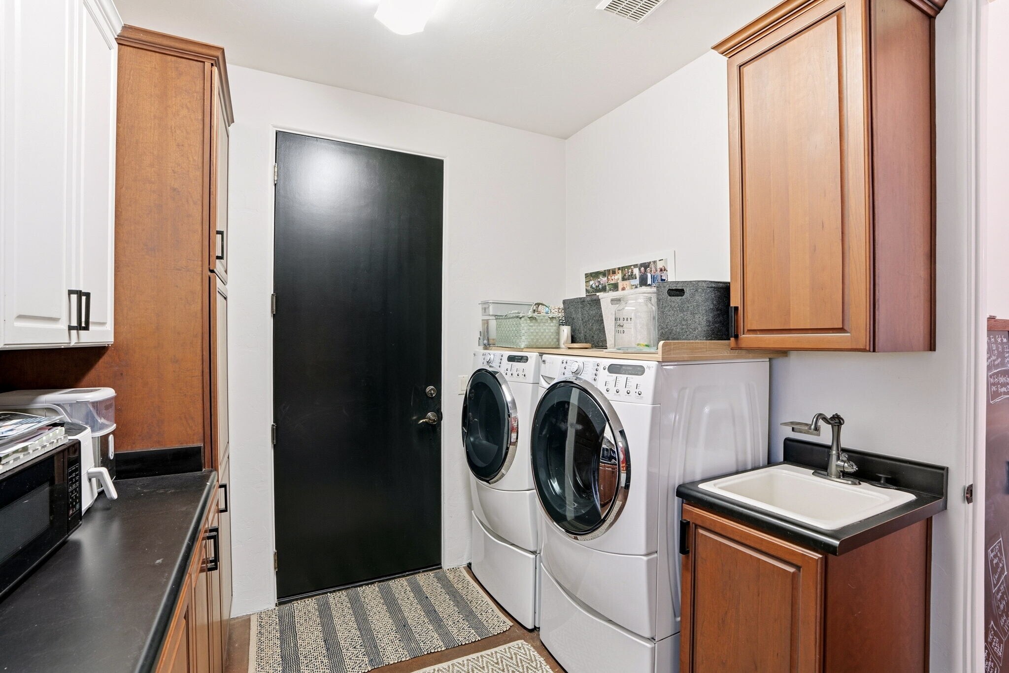 Building Photo - 42 Calle Maria Elena