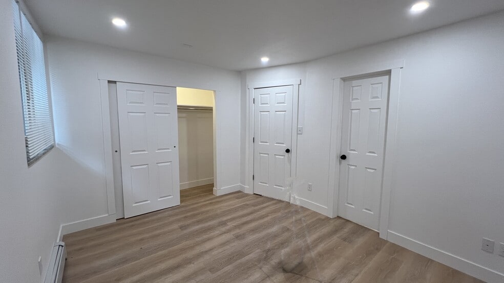 Bedroom 1 - 1065 University Ave