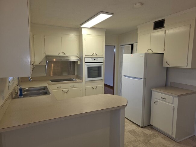 Building Photo - ORANGEBURG