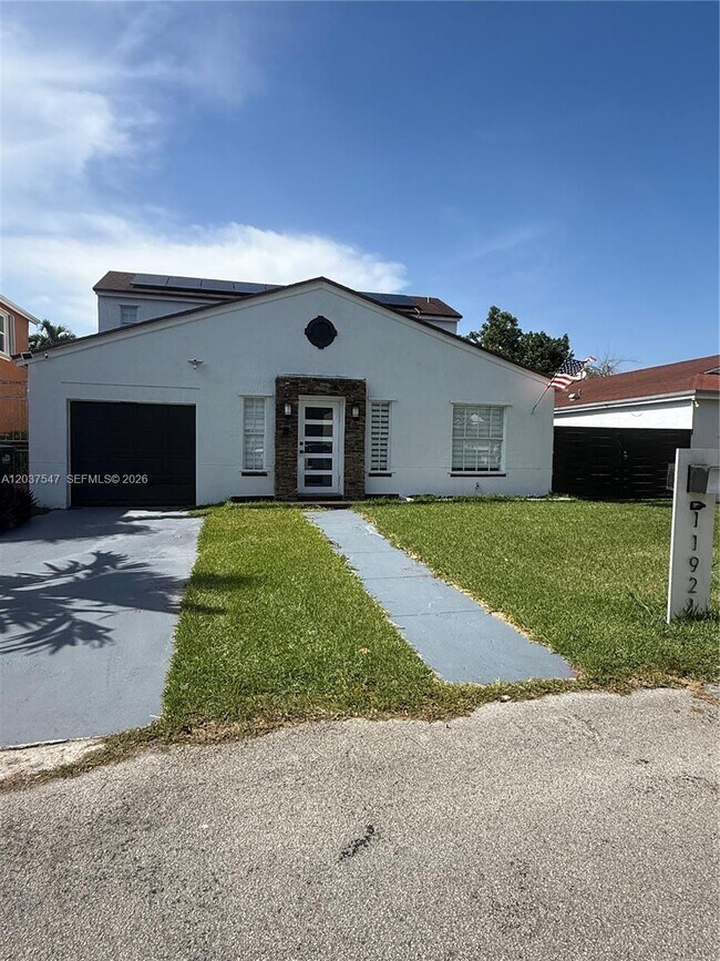 Building Photo - 11921 SW 273rd St