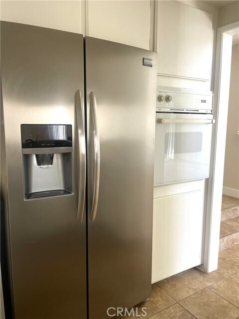 Building Photo - 1007 S Catalina Ave