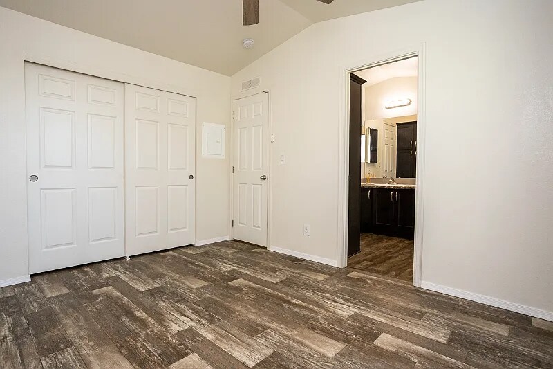 Building Photo - 3111 Granite Dr