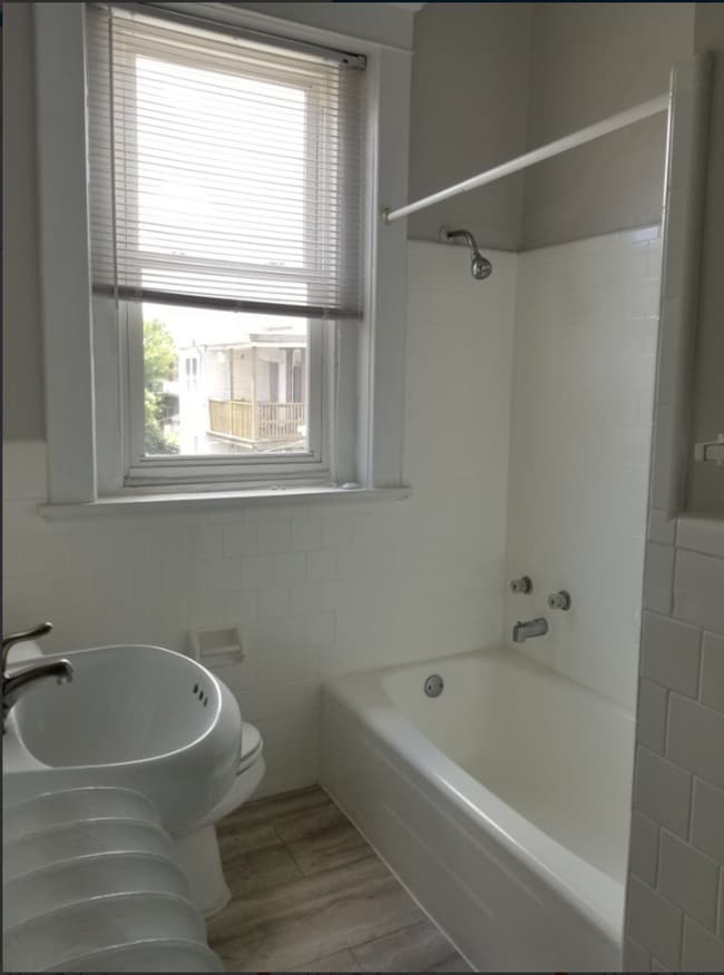 Building Photo - 2711 Hanover Ave