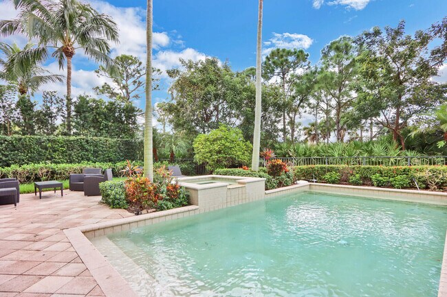 Building Photo - 124 Tulip Tree Ct