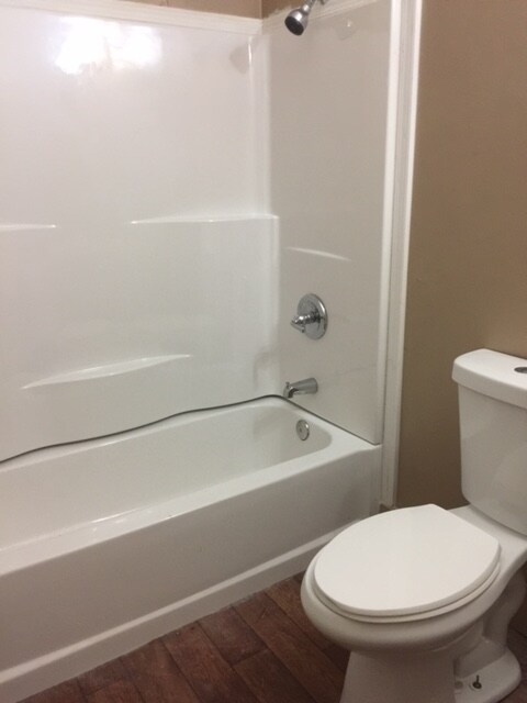 Building Photo - 4420 Van Atta Rd