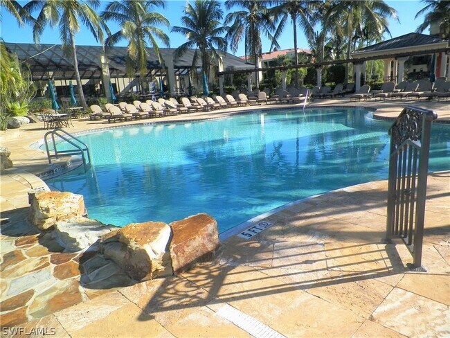 Building Photo - 8641 Piazza Del Lago Cir