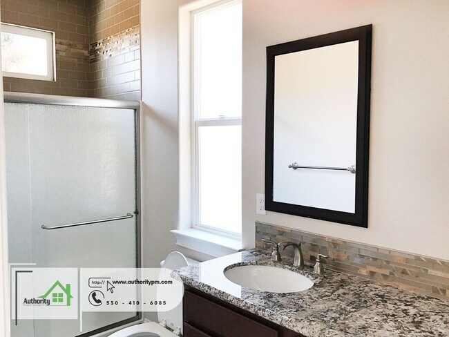 Building Photo - 4680 Risstay Way