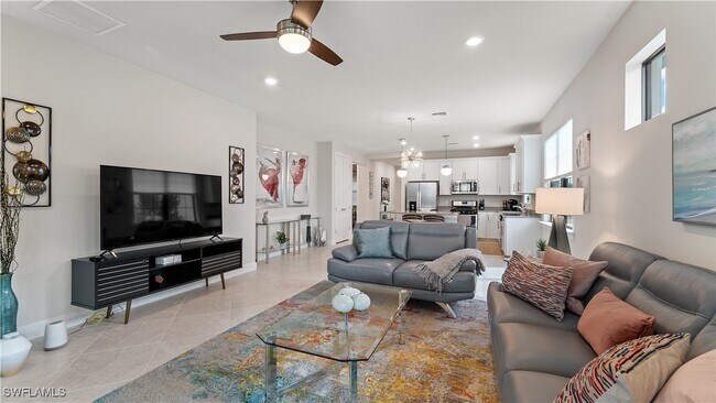 Primary Photo - 12250 Canal Grande Dr